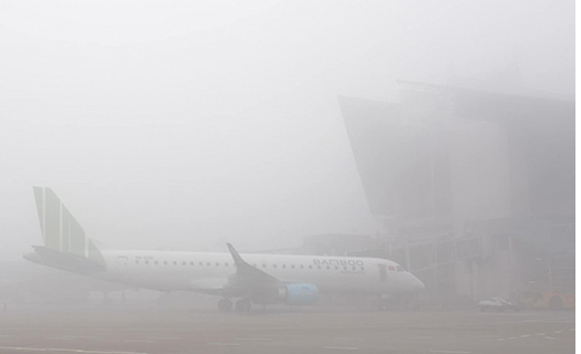 Họp khẩn lên phương án điều hành vì sân bay Nội Bài liên tục có sương mù dày đặc