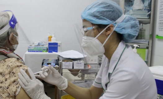 Dịch Covid-19 diễn biến phức tạp, Bộ Y tế cảnh báo biến chủng Omicron vào Việt Nam