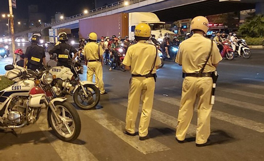 Lập 30 chốt giám sát người và xe vào Thủ đô Hà Nội từ 18h chiều nay