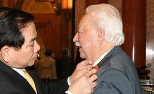 Chủ tịch nước Nguyễn Xuân Phúc gửi lời chia buồn tới gia đình Anh hùng Nguyễn Văn Lập