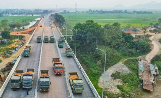 Làm cao tốc kiểu phân kỳ: Nguy cơ lãng phí lớn